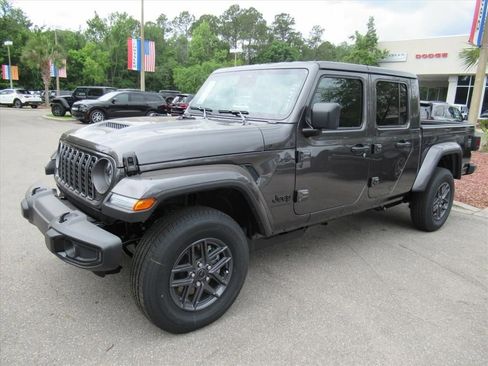 New 2026 Jeep Gladiator Sport AWD/4WD image 4