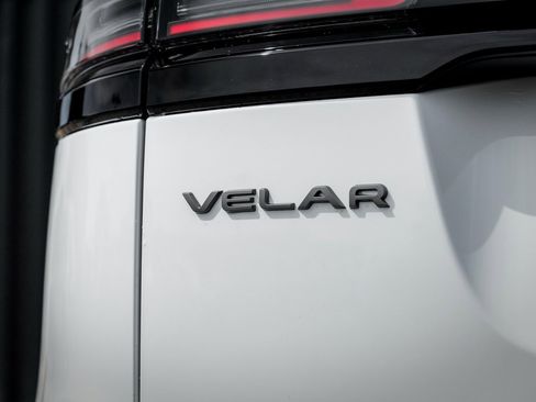 New 2026 Land Rover Range Rover Velar S image 8