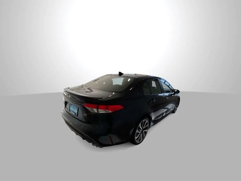 Used 2022 Toyota Corolla SE w/ Carpet Mat Package (TMS) FWD image 8