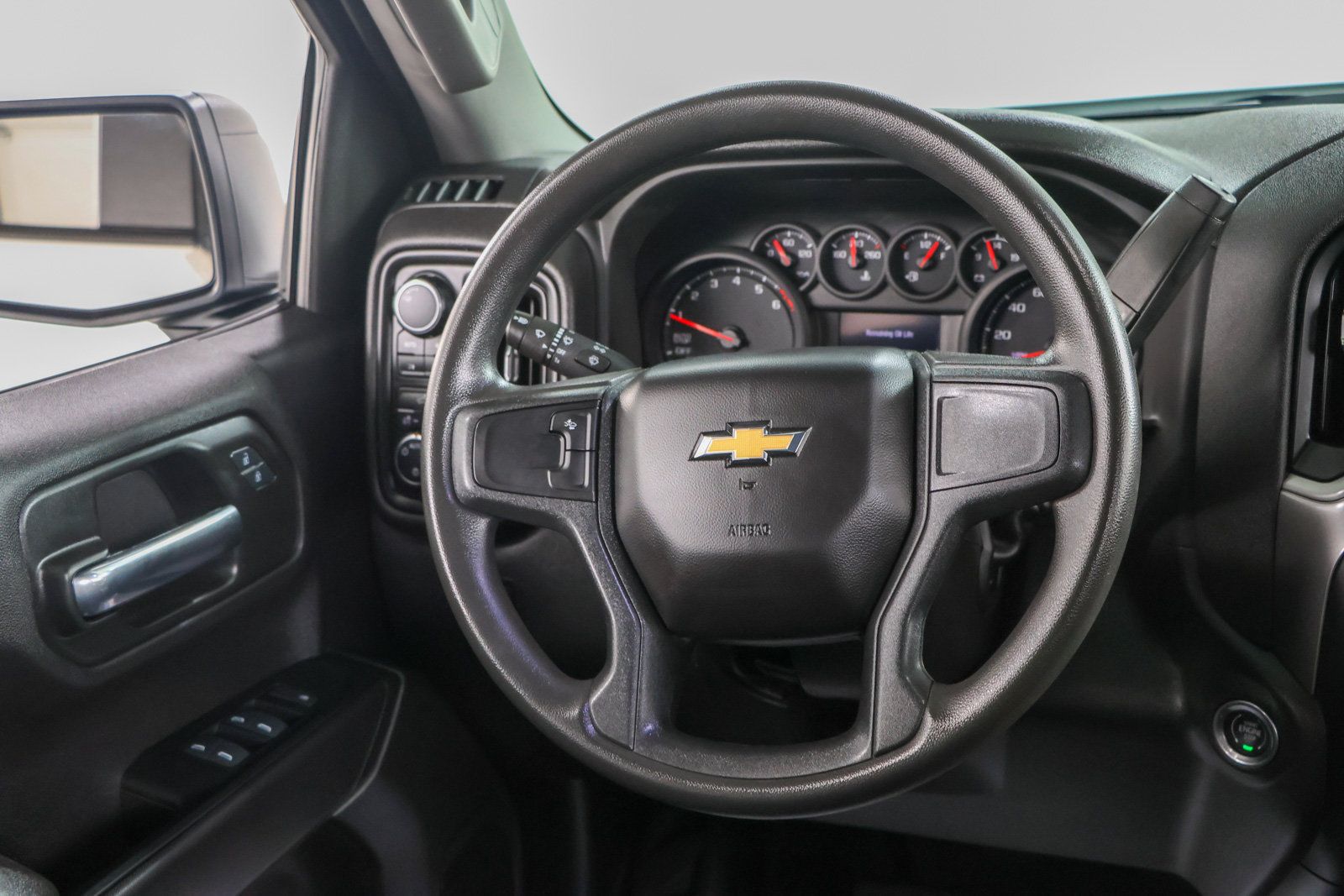 Used 2024 Chevrolet Silverado 1500 W/T w/ Trailering Package AWD/4WD image 12