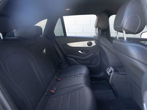 Used 2021 Mercedes-Benz GLC 300 image 23