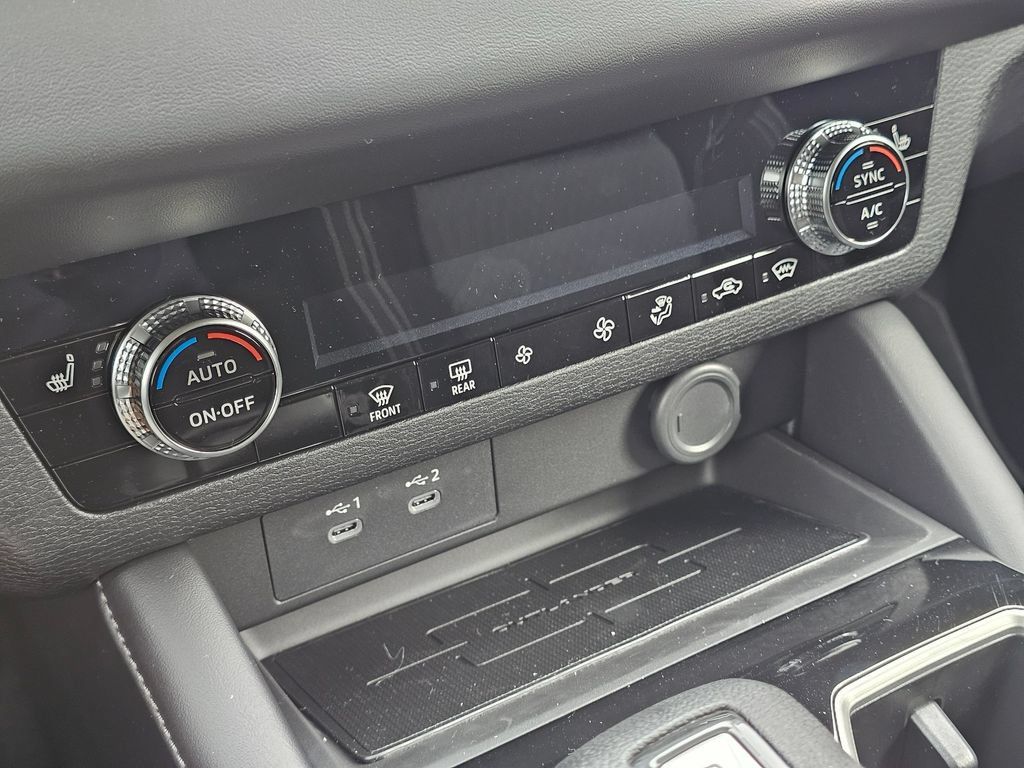 New 2026 Mitsubishi Outlander ES AWD/4WD image 22