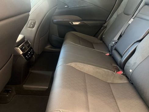 New 2026 Lexus RX 450h AWD image 24