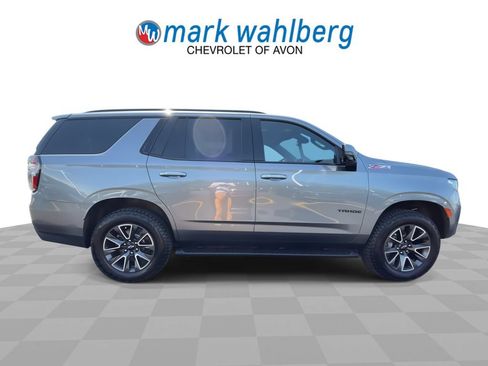 Used 2021 Chevrolet Tahoe Z71 w/ Luxury Package AWD/4WD image 9