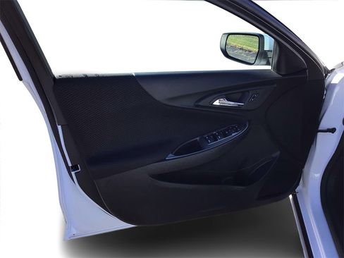 Used 2023 Chevrolet Malibu LT image 20