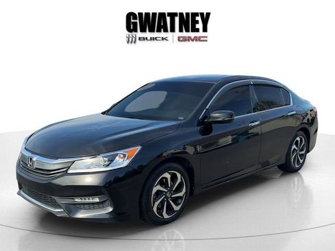 Used 2017 Honda Accord EX-L image 7