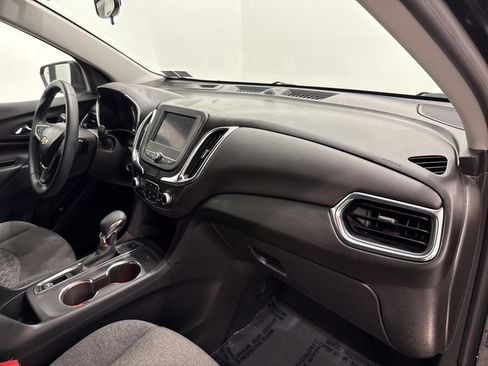 Used 2024 Chevrolet Equinox LT w/ LPO, Floor Liner Package image 15