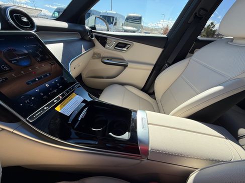 New 2026 Mercedes-Benz GLC 300 4MATIC image 15