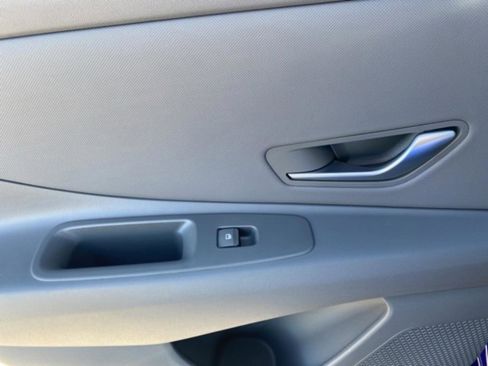 New 2026 Hyundai Elantra SEL Sport Premium FWD image 23