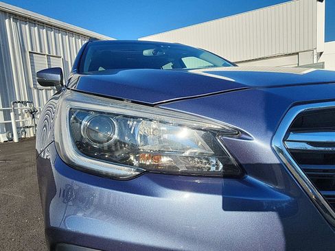 Used 2018 Subaru Outback 2.5i Limited image 12