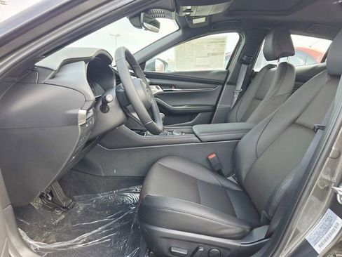 New 2026 MAZDA MAZDA3 2.5 S Hatchback w/ Premium Pkg FWD image 9
