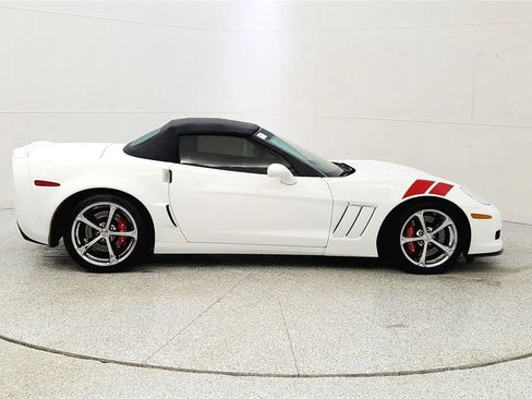 Used 2012 Chevrolet Corvette Grand Sport w/ 3LT Preferred Equipment Group image 8