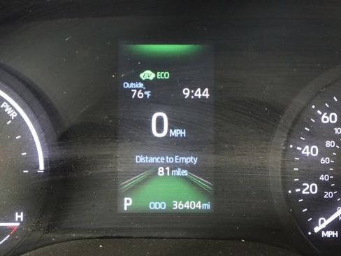Used 2024 Toyota Sienna XLE AWD/4WD image 43