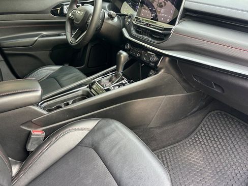 Used 2022 Jeep Compass Trailhawk image 19