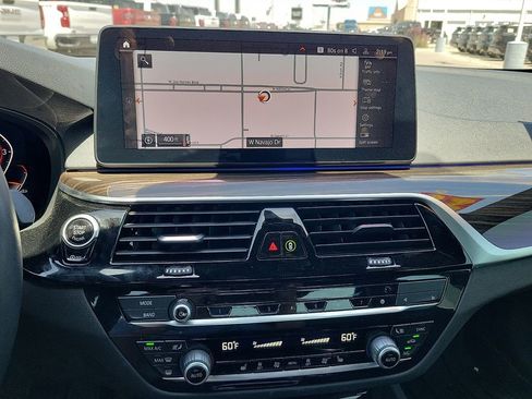 Used 2023 BMW 530i w/ Premium Package RWD image 22