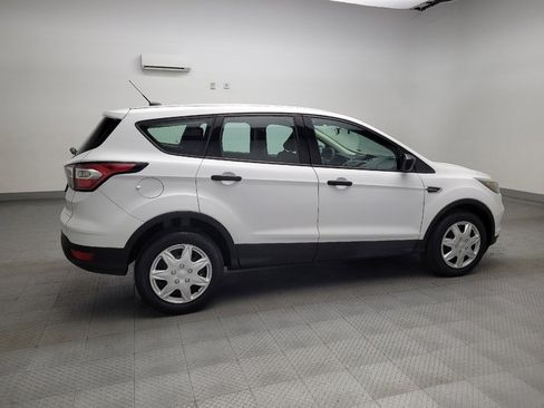 Used 2018 Ford Escape S image 10