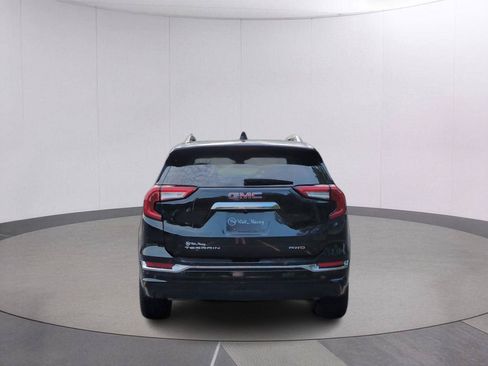 Used 2023 GMC Terrain Denali AWD/4WD image 4