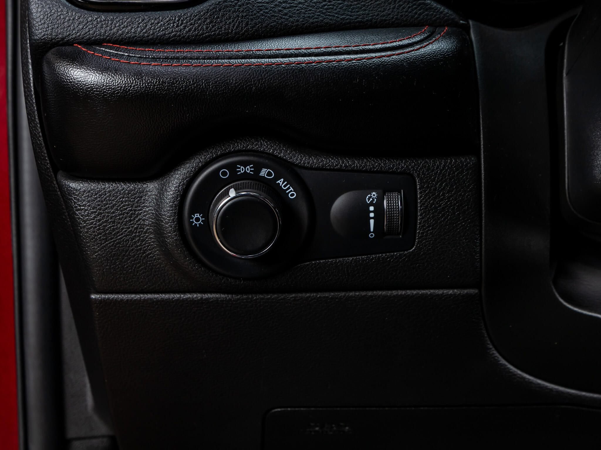 Used 2023 Dodge Durango GT w/ Blacktop Package RWD image 17