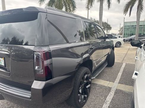 Used 2016 GMC Yukon SLT w/ HD Trailering Package image 8