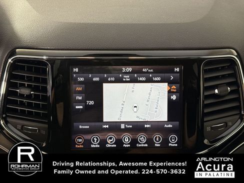 Used 2019 Jeep Grand Cherokee Limited image 6