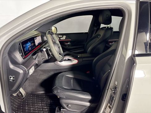 Used 2025 Mercedes-Benz GLE 53 AMG 4MATIC Coupe image 11