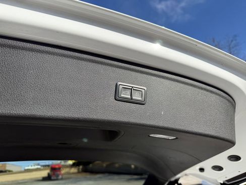 Used 2018 Audi Q5 Prestige image 26