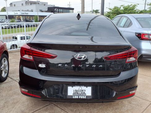 Used 2019 Hyundai Elantra Value Edition FWD image 20