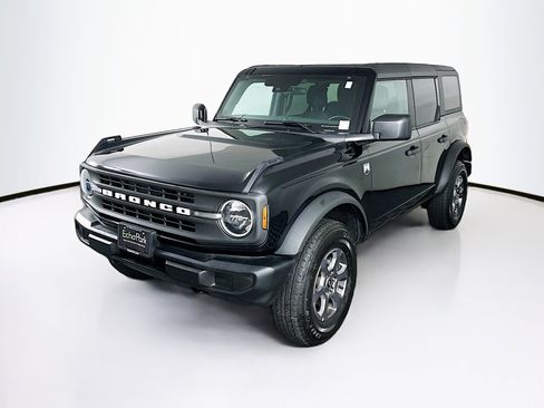 Used 2025 Ford Bronco Big Bend AWD/4WD image 3