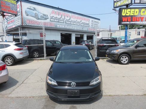 Used 2011 Volkswagen Jetta S FWD image 7