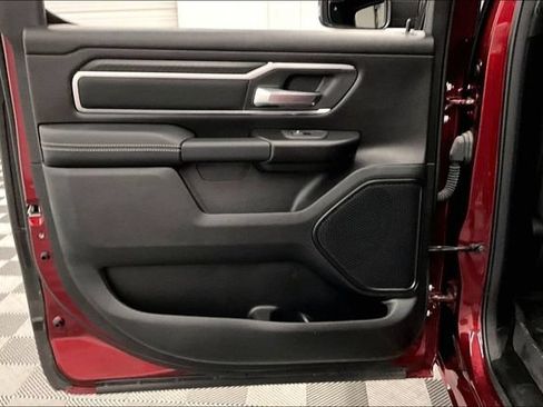 Used 2025 RAM 1500 Big Horn AWD/4WD image 23