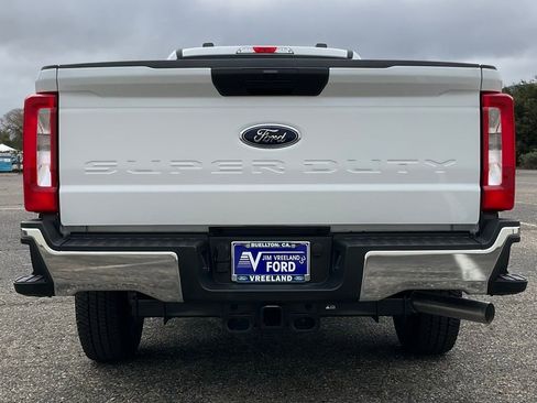 New 2025 Ford F250 XL w/ XL Chrome Package image 84