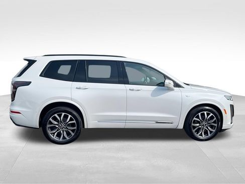 Used 2021 Cadillac XT6 Sport w/ Platinum Package AWD/4WD image 9