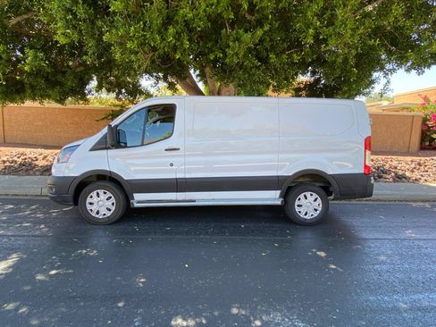 Used 2025 Ford Transit 250 Low Roof w/ Exterior Upgrade Package RWD image 56