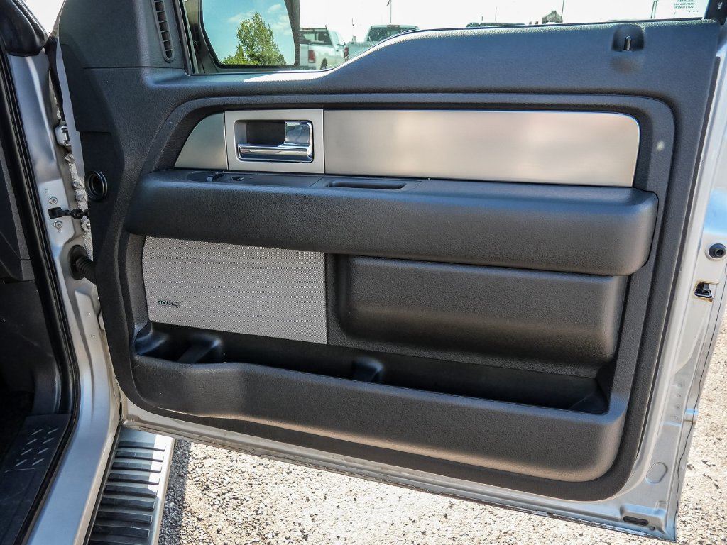Used 2014 Ford F150 FX4 w/ Equipment Group 402A Luxury AWD/4WD image 18