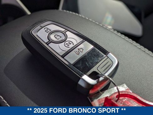 New 2025 Ford Bronco Sport Outer Banks image 34