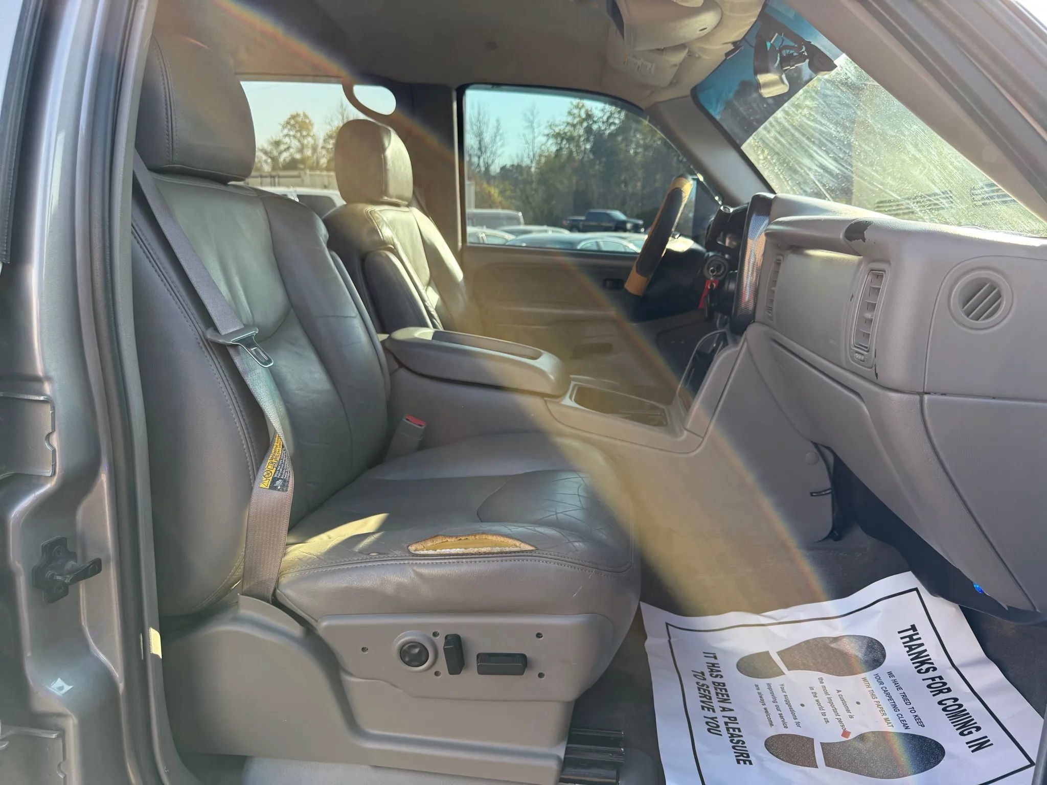 Used 2003 GMC Sierra 2500 SLT w/ SLT Preferred Equipment Group AWD/4WD image 42