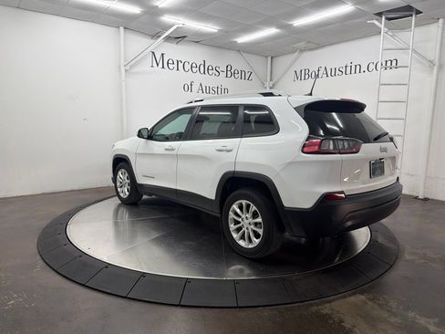 Used 2020 Jeep Cherokee Latitude FWD image 5