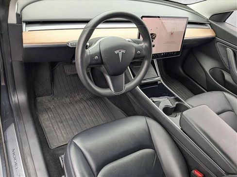 Used 2020 Tesla Model 3 Long Range image 10