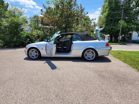 Used 2001 BMW 330Ci Convertible RWD image 33