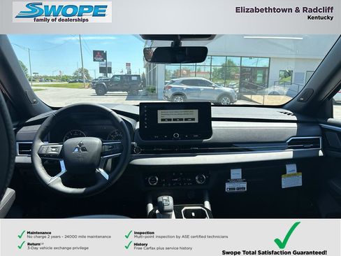 New 2026 Mitsubishi Outlander SE AWD/4WD image 12