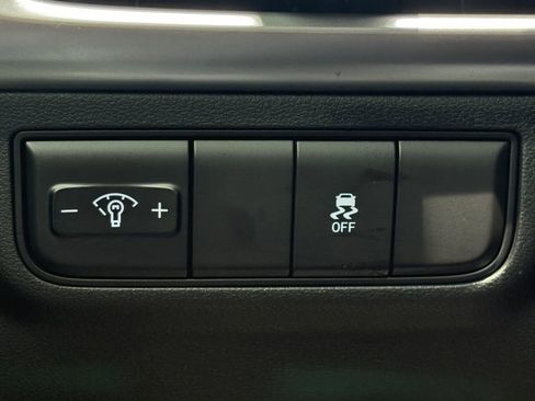 Used 2025 Hyundai Tucson SE FWD image 16