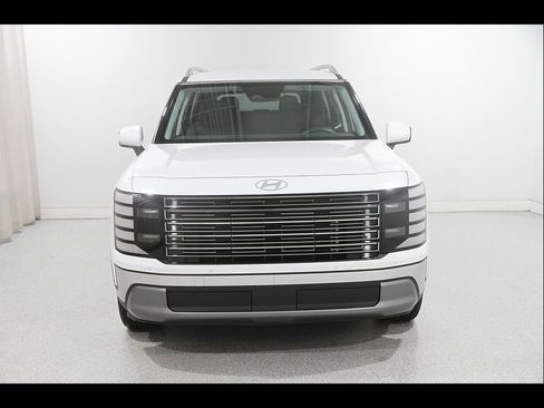 Certified 2026 Hyundai Palisade SEL AWD/4WD image 2