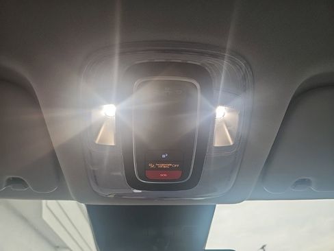 Used 2026 Hyundai Kona SEL Sport FWD image 21