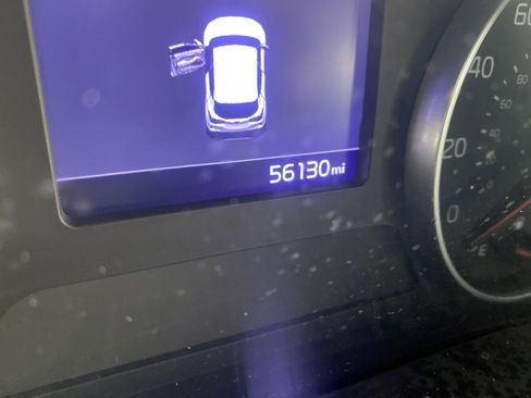 Used 2023 Kia Seltos S w/ Navigation Package image 10