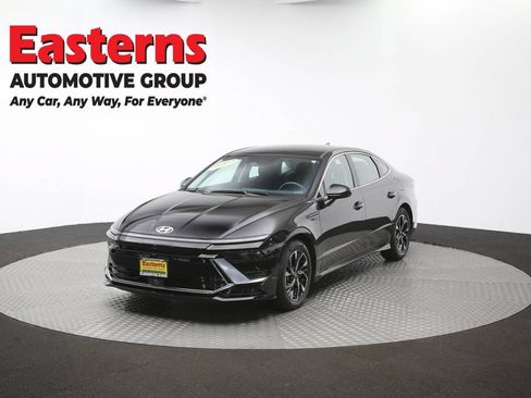 Used 2025 Hyundai Sonata SEL FWD image 57