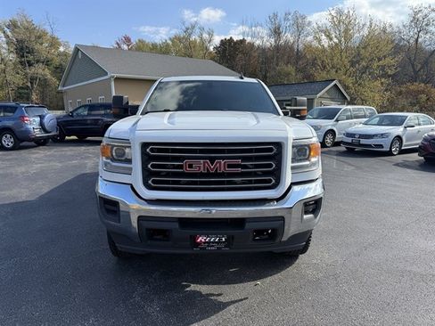 Used 2017 GMC Sierra 2500 SLE image 4