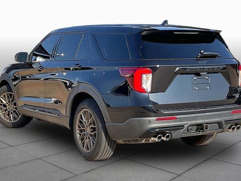 Used 2022 Ford Explorer ST w/ Equipment Group 401A AWD/4WD image 13