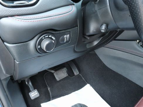 Used 2024 Dodge Durango R/T image 28