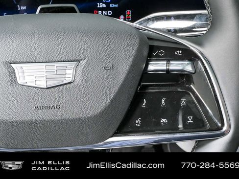 New 2026 Cadillac Lyriq Luxury RWD image 11