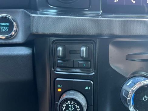 Used 2026 Ford F250 Platinum w/ Tremor Off-Road Package image 16